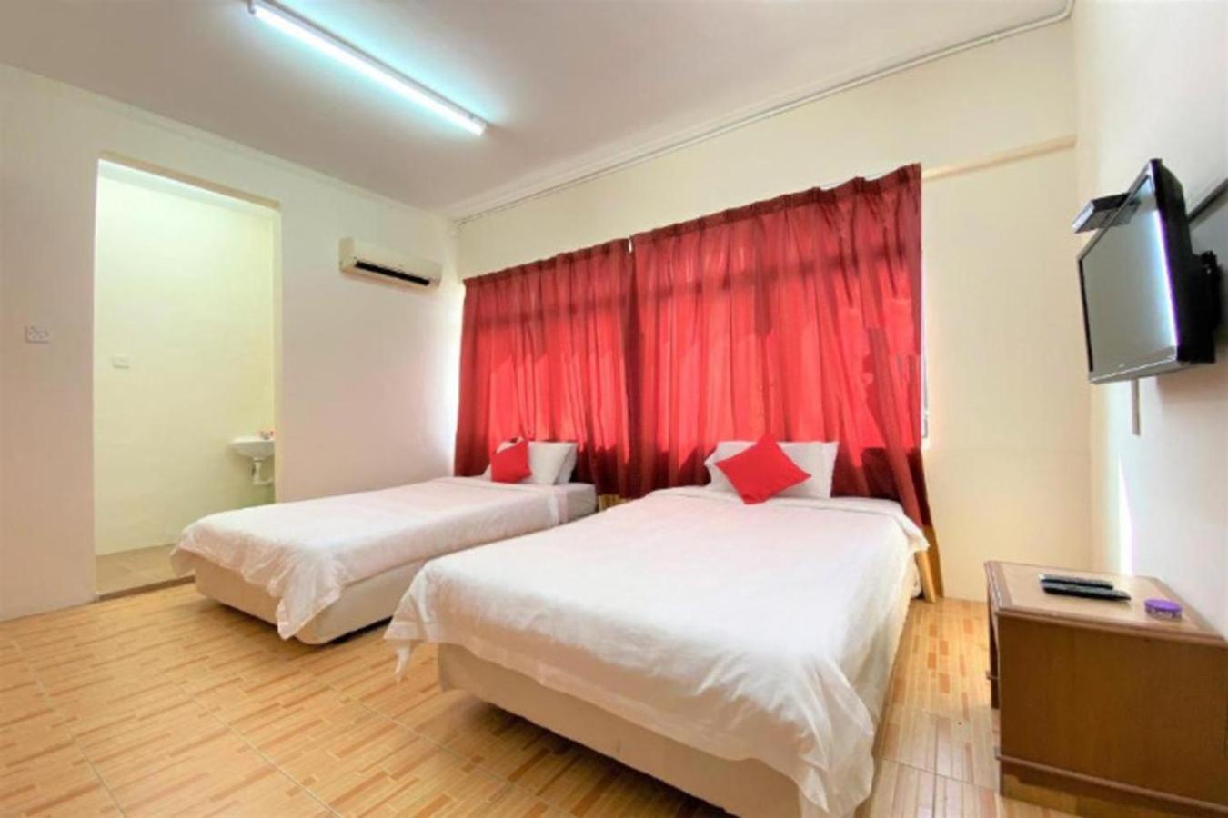 B Hotel Penang George Town Exterior foto